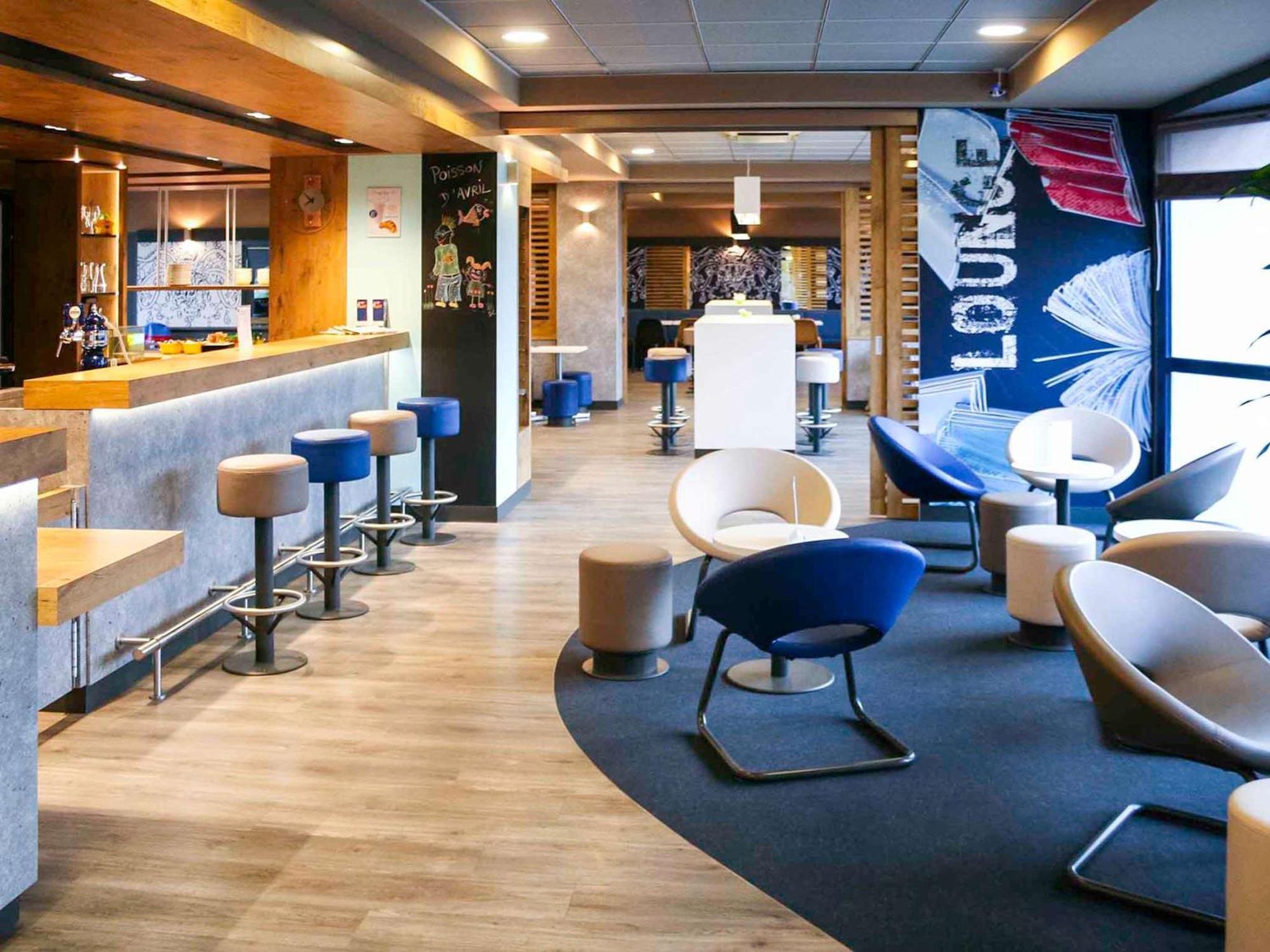 Ibis Budget Marne La Vallee Pontault Combault Ngoại thất bức ảnh