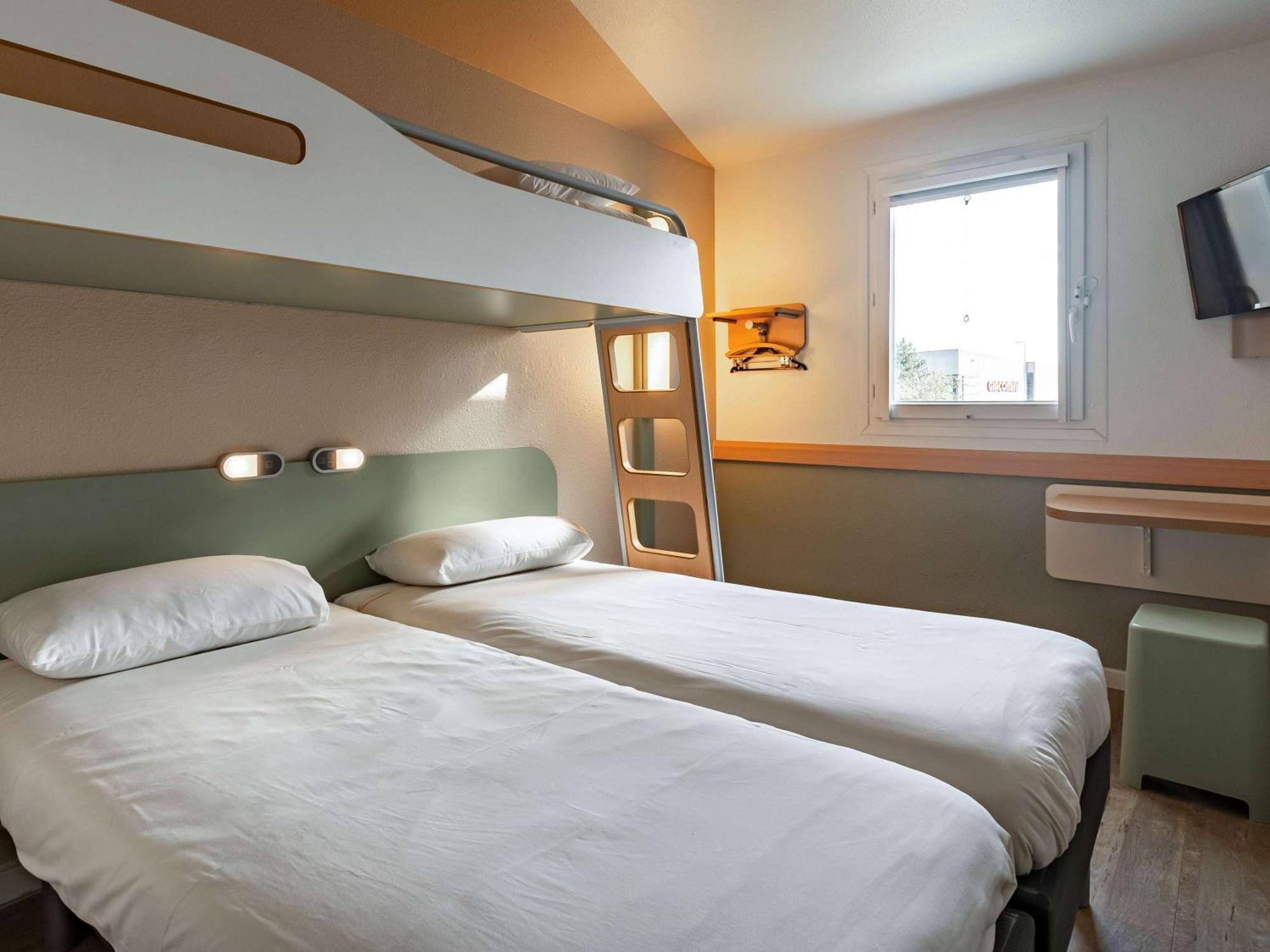 Ibis Budget Marne La Vallee Pontault Combault Ngoại thất bức ảnh