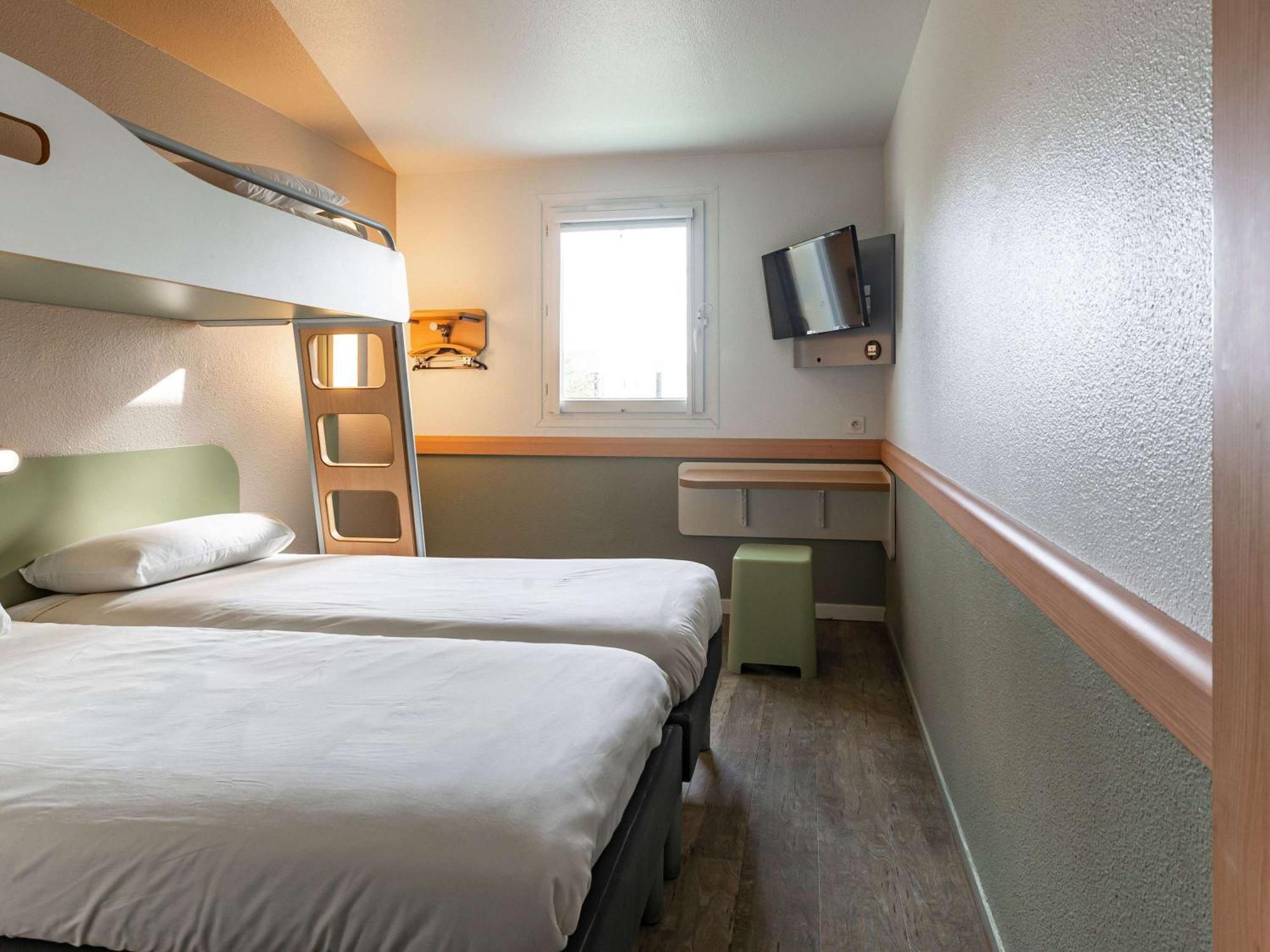 Ibis Budget Marne La Vallee Pontault Combault Ngoại thất bức ảnh