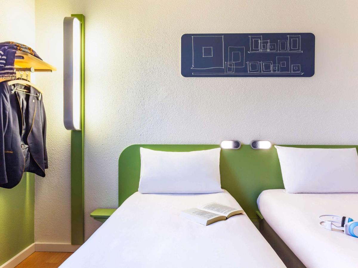 Ibis Budget Marne La Vallee Pontault Combault Ngoại thất bức ảnh