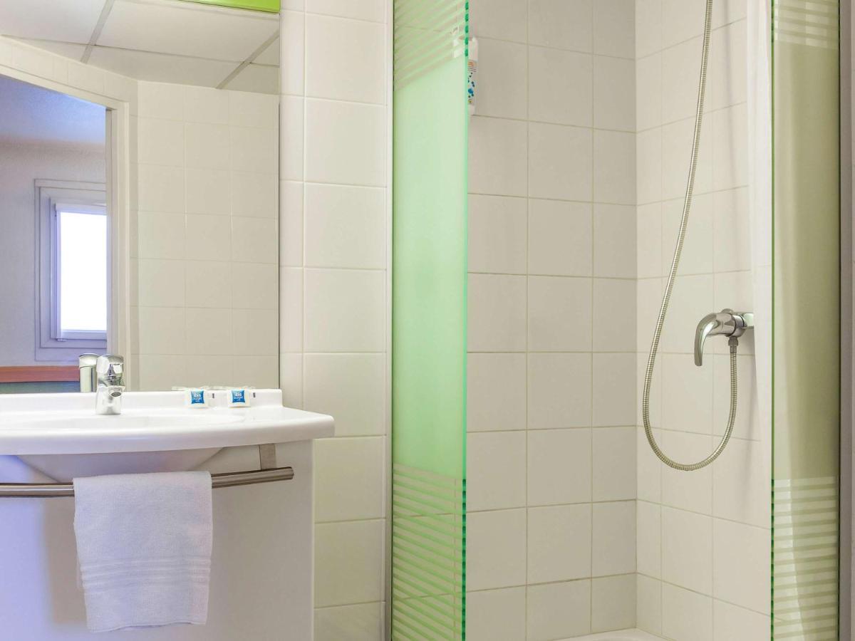 Ibis Budget Marne La Vallee Pontault Combault Ngoại thất bức ảnh